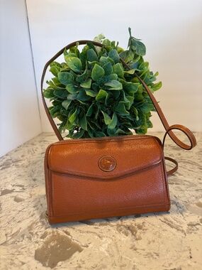 Dooney & Bourke British Tan Zip Around Organizer Crossbody Handbag